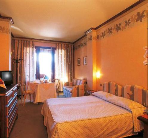 Imagen de la habitación del Hotel Club Relais Des Alpes. Foto 9