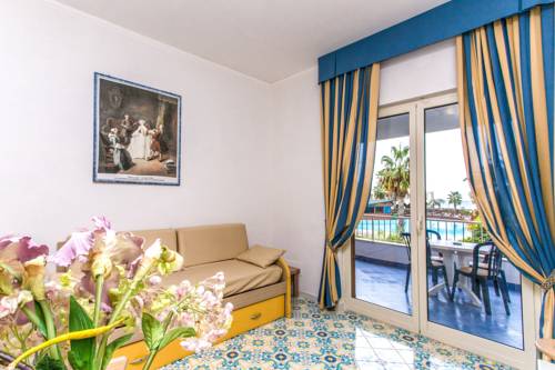 Imagen de la habitación del Hotel Club Residence La Castellana Mare. Foto 5