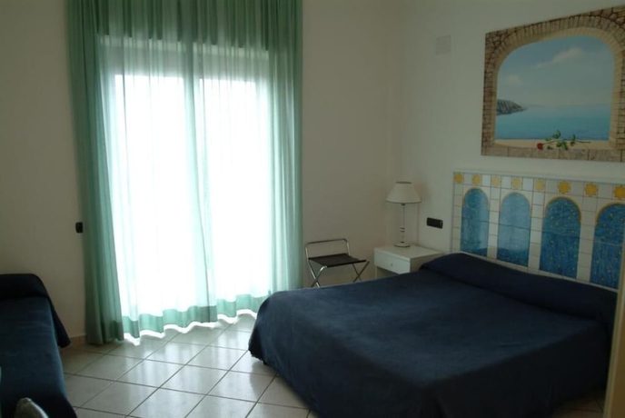 Imagen de la habitación del Hotel Club Sabbiadoro. Foto 10