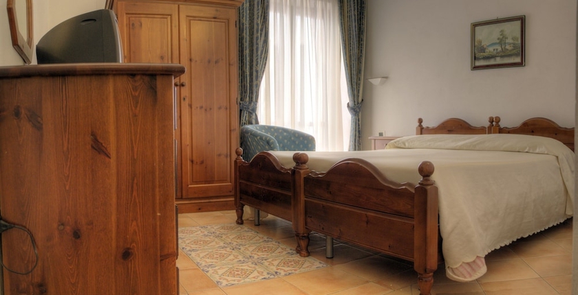 Imagen de la habitación del Hotel Club San Diego. Foto 3