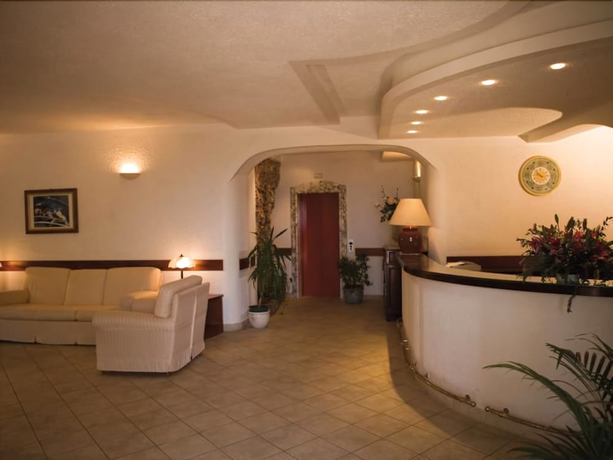 Imagen de los interiores del Hotel Club San Diego. Foto 11