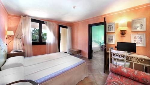 Imagen de la habitación del Hotel Club Santaclara. Foto 10
