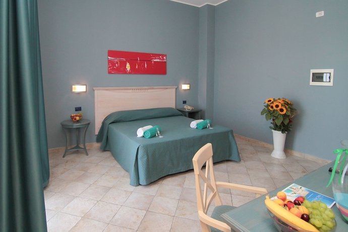 Imagen de la habitación del Hotel Club Selinunte Beach Aimori. Foto 12