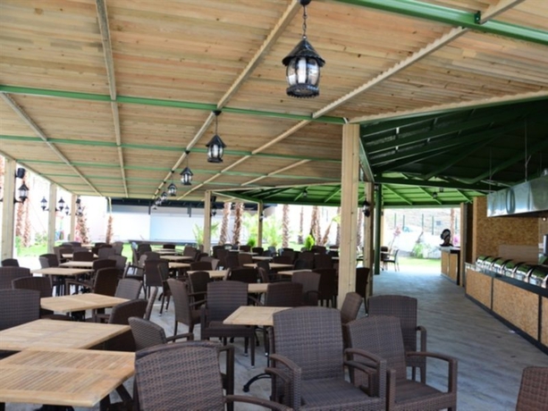 Imagen general del Hotel Club Side Coast. Foto 3