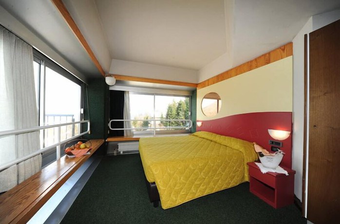 Imagen de la habitación del Hotel Club Solaria. Foto 3