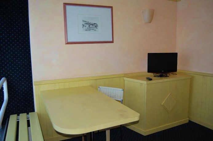 Imagen de la habitación del Hotel Club Solaria. Foto 8
