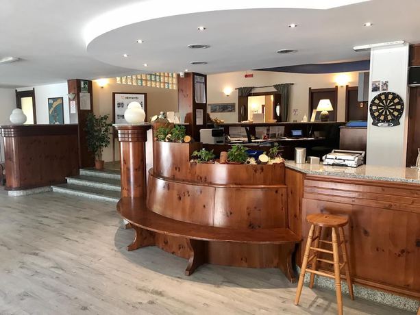 Imagen de los interiores del Hotel Club Solaris. Foto 20