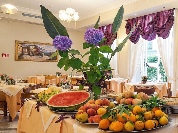 Imagen del bar/restaurante del Hotel Club - Sorrento. Foto 3