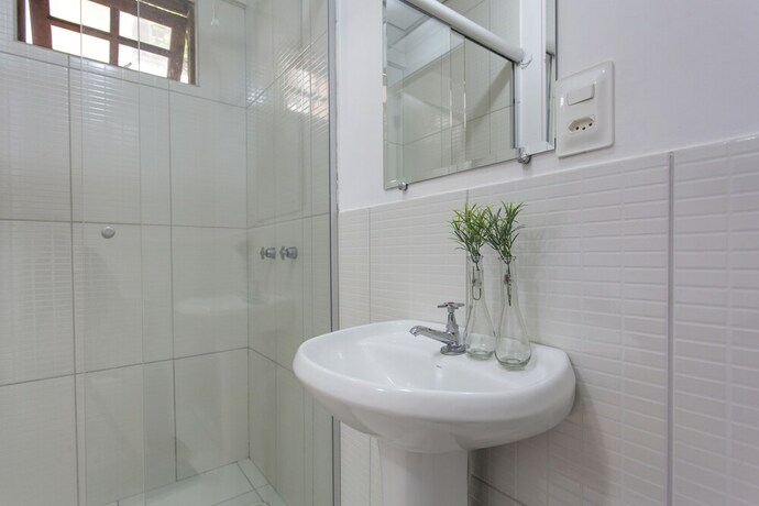 Imagen de la habitación del Hotel Club Suites. Foto 25