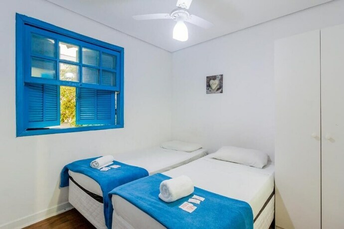 Imagen de la habitación del Hotel Club Suites. Foto 31