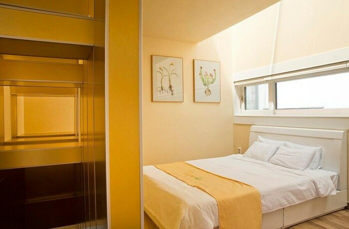 Imagen de la habitación del Hotel Club Tapiola. Foto 36