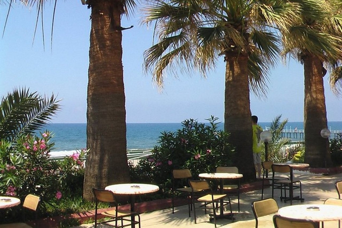 Imagen general del Hotel Club Tess Hotel. Foto 2