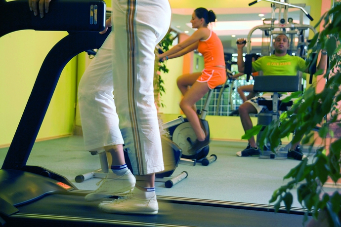 Imagen de los interiores del Hotel Club Titan. Foto 14