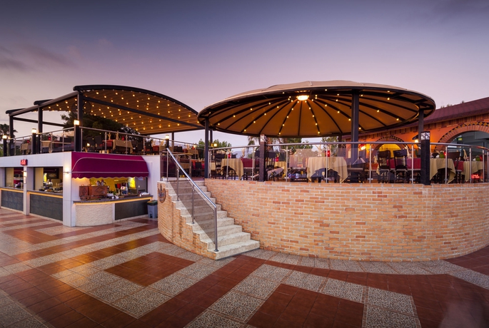 Imagen del bar/restaurante del Hotel Club Turan Prince World - All Inclusive. Foto 10