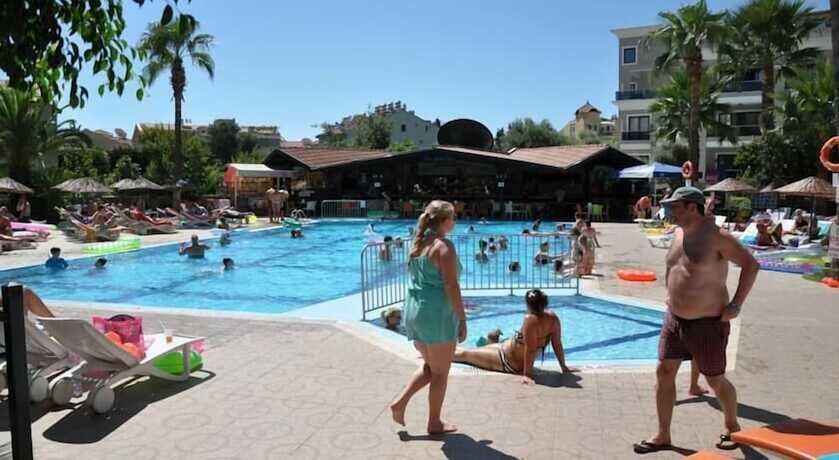 Imagen general del Hotel Club Turquoise Apartments. Foto 9