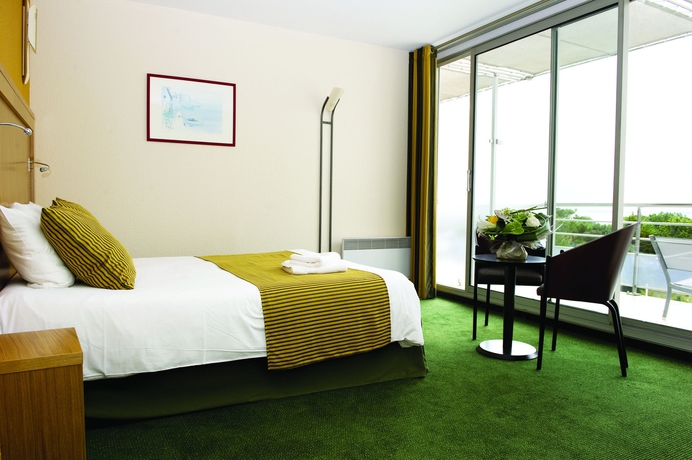 Imagen de la habitación del Hotel Club Vacances Bleues Les Jardins Atlantique. Foto 4