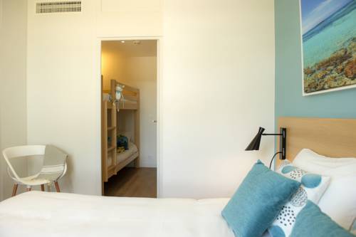 Imagen de la habitación del Hotel Club Vacanciel Carqueiranne. Foto 6