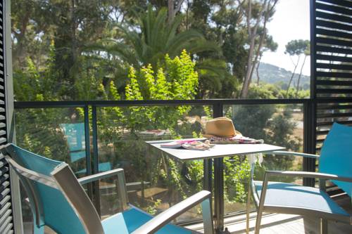 Imagen de la habitación del Hotel Club Vacanciel Carqueiranne. Foto 7