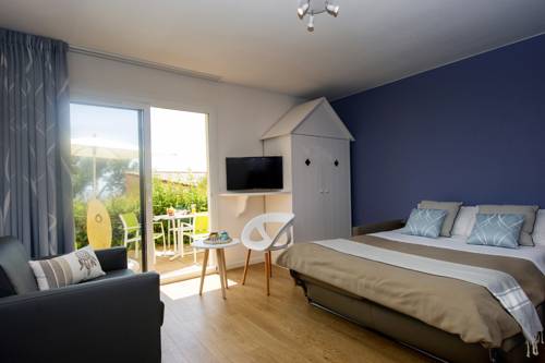 Imagen de la habitación del Hotel Club Vacanciel Carqueiranne. Foto 11