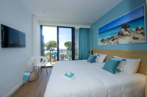 Imagen de la habitación del Hotel Club Vacanciel Carqueiranne. Foto 14