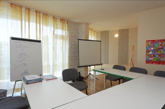 Imagen de los interiores del Hotel Club Vedren. Foto 17