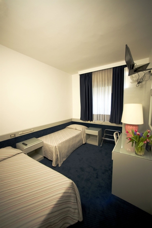 Imagen de la habitación del Hotel Club Venezia- Mestre. Foto 11