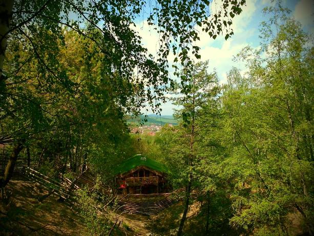 Imagen de los exteriores del Hotel Club Vila Bran. Foto 8