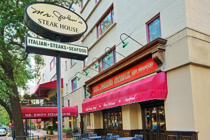 Imagen de los exteriores del Hotel Club Wyndham Avenue Plaza. Foto 9