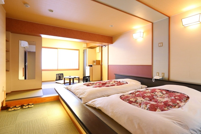 Imagen de la habitación del Hotel Club Wyndham Chikumakan Nagano. Foto 8