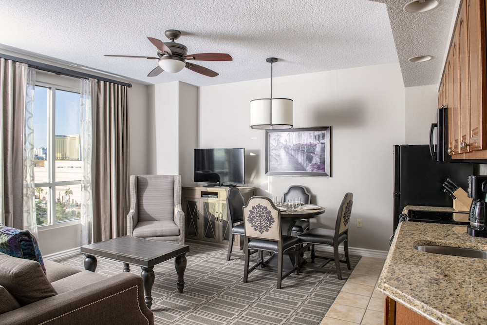 Imagen de la habitación del Hotel Club Wyndham Grand Desert. Foto 6