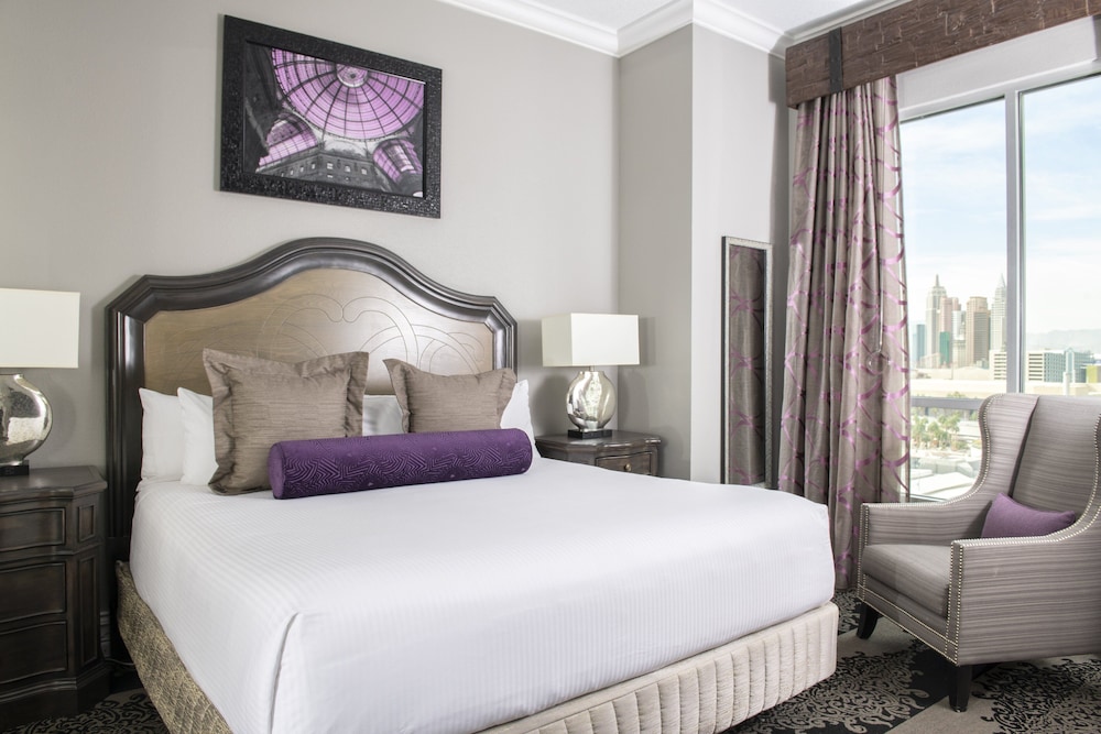 Imagen de la habitación del Hotel Club Wyndham Grand Desert. Foto 8