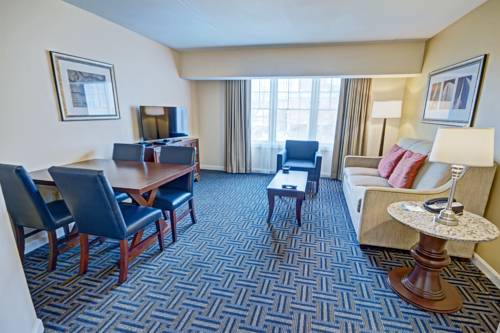 Imagen de la habitación del Hotel Club Wyndham Long Wharf. Foto 1