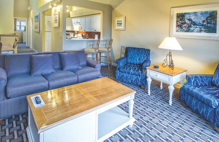 Imagen de la habitación del Hotel Club Wyndham Newport Overlook. Foto 13
