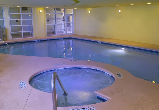 Imagen de la piscina del Hotel Club Wyndham Ocean Boulevard. Foto 11