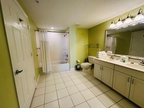 Imagen de la habitación del Hotel Club Wyndham Ocean Walk. Foto 14