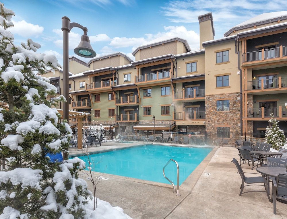 Imagen de la piscina del Hotel Club Wyndham Park City. Foto 19