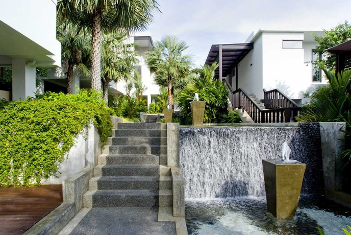 Imagen de los exteriores del Hotel Club Wyndham Patong Hill Phuket, Trademark Collection by Wyndham. Foto 14
