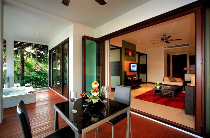 Imagen de la habitación del Hotel Club Wyndham Patong Hill Phuket, Trademark Collection by Wyndham. Foto 7