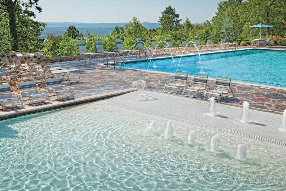 Imagen de la piscina del Hotel Club Wyndham Resort at Fairfield Bay. Foto 19