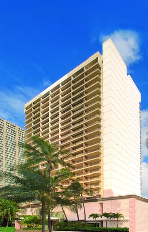 Imagen de los exteriores del Hotel Club Wyndham Royal Garden At Waikiki. Foto 11