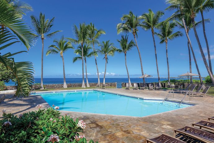 Imagen de la piscina del Hotel Club Wyndham Royal Sea Cliff. Foto 19