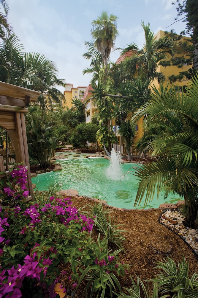 Imagen de la piscina del Hotel Club Wyndham Sea Gardens. Foto 18