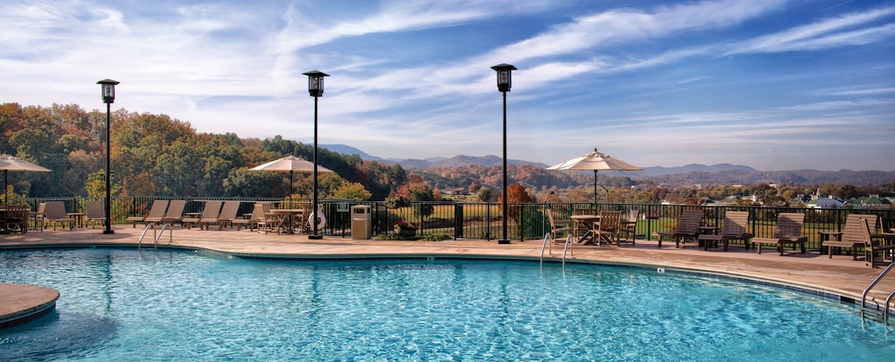 Imagen de la piscina del Hotel Club Wyndham Smoky Mountains. Foto 20