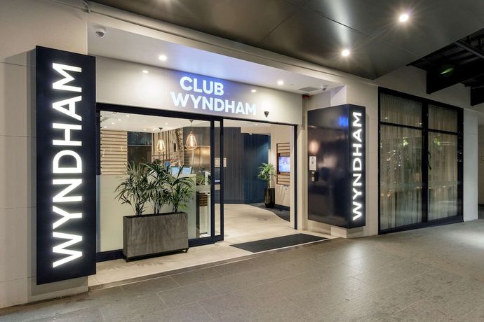 Imagen de los interiores del Hotel Club Wyndham Sydney. Foto 17