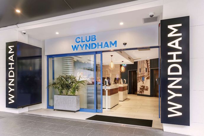 Imagen de los interiores del Hotel Club Wyndham Sydney. Foto 19