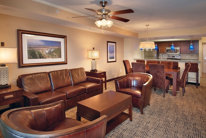 Imagen de los interiores del Hotel Club Wyndham Towers On The Grove. Foto 10
