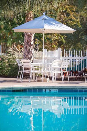 Imagen de la piscina del Hotel Club Wyndham at the Cottages. Foto 19