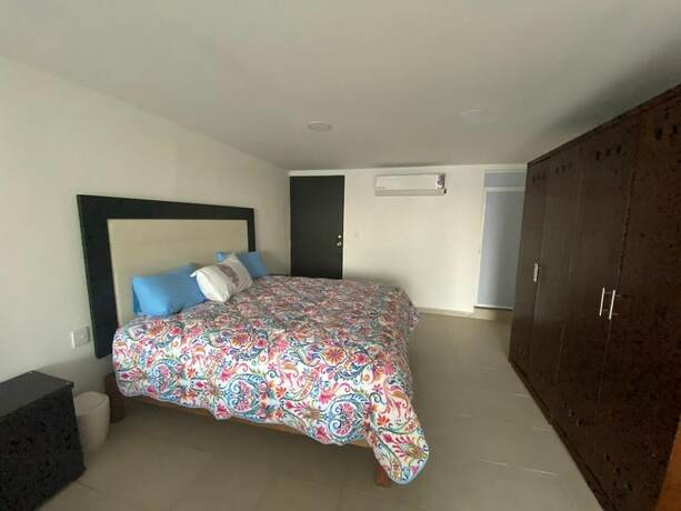 Imagen de la habitación del Hotel Club de Playa Dioses y Reinas. Foto 19