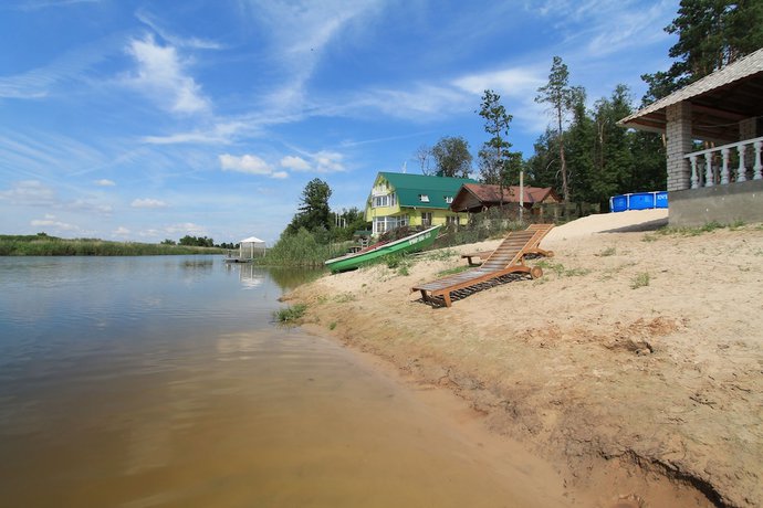 Imagen de los exteriores del Hotel Club-Glukhoman. Foto 18