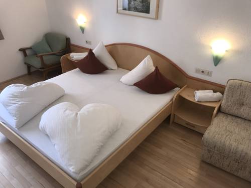 Imagen de la habitación del Hotel Clubdorf Alpenrose. Foto 5